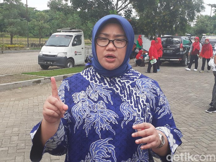Bupati Sragen, Kusdinar Untung Yuni Sukowati, Sabtu (14/3/2020).