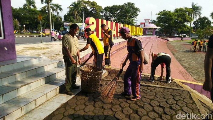 Aksi bersih-bersih di Ciamis