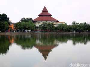 Anggota DPRD Gelar Resepsi Anak di Setu Babakan, Pagi sampai Jam 12 Malam