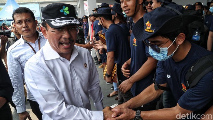 Sebanyak 188 WNI ABK World Dream yang telah menjalani masa observasi di Pulau Sebaru kini tiba di Pelabuhan Kolinlamil, Tanjung Priok, Jakut.