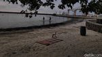 Corona Bikin Pantai Ancol Jadi Perawan