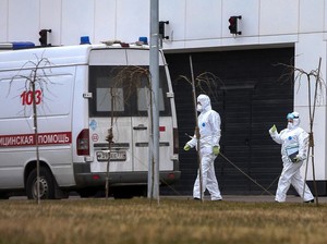 Kaum Lansia Moskow Diperintahkan Tinggal di Rumah untuk Cegah Virus Corona