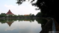 Penutupan kawasan Setu Babakan diberlakukan per hari ini, Sabtu (14/3) hingga 29 Maret 2020 mendatang.