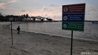 DKI Jakarta resmi menutup 23 sport wisata untuk mengurangi penyebaran virus Corona.