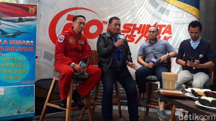 Diskusi Visi Generasi Kini bertajuk Bela Negara ala Milenial: Peran TNI AU Menjaga Kedaulatan NKRI di Natuna.