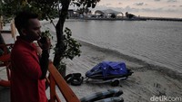 Begini penampakan Pantai Ancol yang ditutup sementara, Sabtu (14/3/2020).