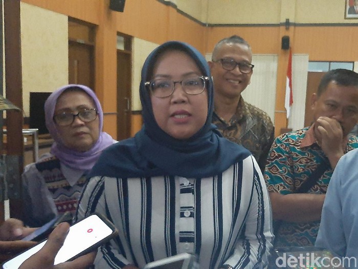 Bupati Bogor Ade Munawaroh Yasin