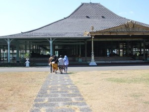 Pura Mangkunegaran Bangunan Bersejarah Tempat Pernikahan Kaesang dan Erina