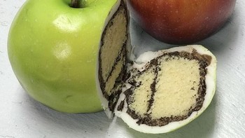Tapi hanya kue. Foto: Instagram/the_bakeking