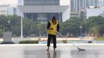 Potret Monas yang Sunyi Usai Ditutup Karena Corona