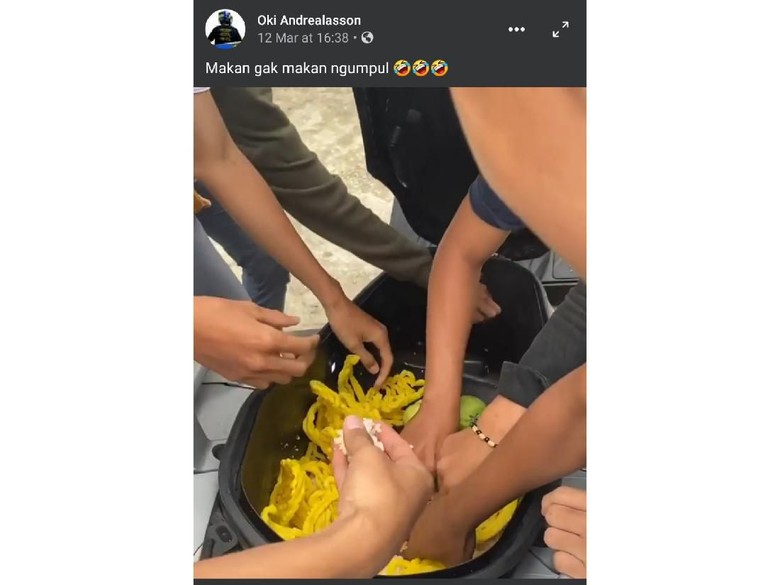 Viral Aksi Makan di Bagasi Skutik, Buat Apa Sih? Viral Aksi Makan di Bagasi Skutik, Buat Apa Sih?