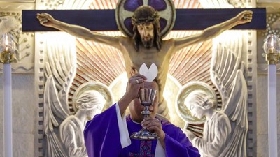 Antisipasi Corona, Gereja di Filipina Terapkan Ibadah Online