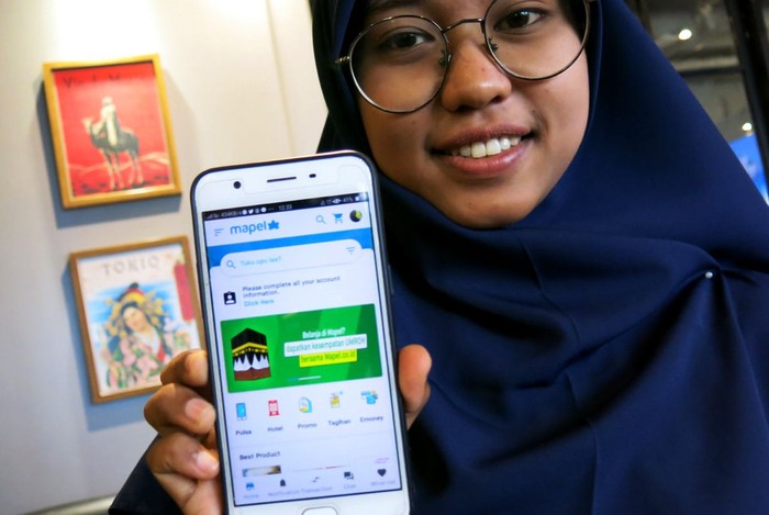 Market Place Ciptakan Belanja Senang Harga Senang PT. Mapel Teknologi Indonesia memperkenalkan aplikasi Market Place mapel.co.id di Jakarta, Minggu (15/3/2020). 'Belanja senang harga senang' itulah yang ingin diciptakan.