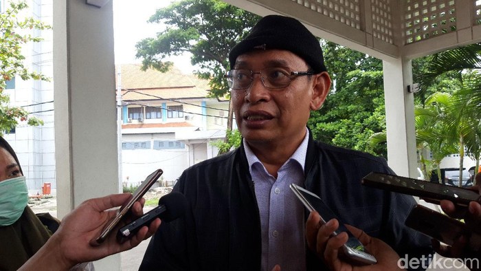 Rektor Unair Prof Mohamad Nasih