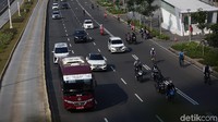Selain meniadakan CFD, Pemprov DKI Jakarta juga turut mengumumkan sejumlah langkah preventif guna menekan penyebaran virus corona, diantaranya menutup sejumlah tempat wisata serta meliburkan semua kegiatan belajar di sekolah.