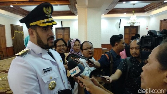 Wali Kota Probolinggo Hadi Zainal Abidin