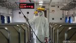 Gerbong Kereta di Stasiun Pasar Senen Disemprot Disinfektan