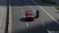CFD di kawasan Bundaran HI ditiadakan untuk sementara waktu guna mencegah penyebaran virus corona.