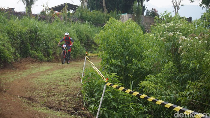 Downhill di Lembang