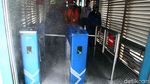 Cegah Corona, Halte Pejaten Disemprot Disinfektan