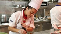 Ada 12 restoran di dalam kapal pesiar ini yang semuanya memiliki dapur masing-masing. Tak heran kapal ini memiliki dapur terbesar yang mengapung di lautan. Foto: Istimewa
