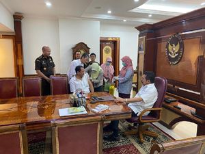 Cegah Corona, Jaksa Agung Divaksin Influenza