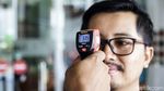 Masuk Mal, Pengunjung Dicek Suhu Tubuh