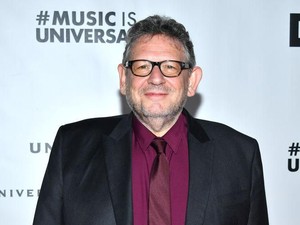 Bos Universal Music Global Positif Corona, Kantor LA Tutup
