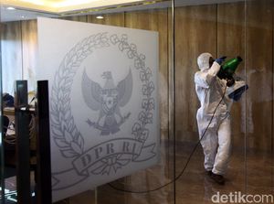 Komisi II DPR Kritik Keras Pemprov DKI soal Besaran Denda di Raperda Corona