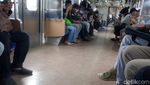 Stasiun Bekasi Lengang Pagi Ini