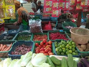 DPR Cecar Kemendag soal Harga Pangan Melonjak Jelang Ramadhan