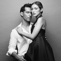 Kebahagiaan memang terus terlihat di wajah Jessica Iskandar dan Richard meski berbagai cobaan menerpa menjelang acara pernikahan. Sebelum penundaan pernikahan karena virus Corona ini, Jessica juga kena musibah di mana ayahnya, Hardi Iskandar, menjadi korban tabrak lari. Foto: Instagram @inijedar