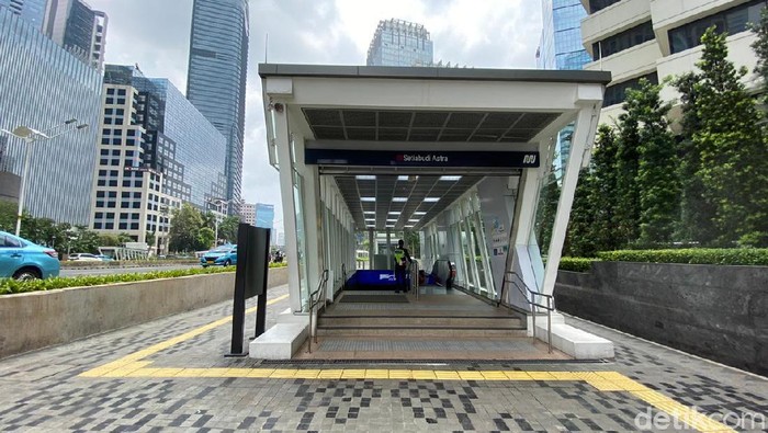Pembatasan penumpang di Stasiun MRT Setiabudi