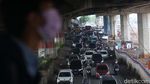 Ganjil Genap Dicabut, Kendaraan Mengular Panjang