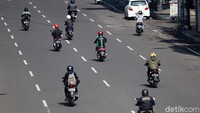 Seperti diketahui, sebelum ada surat edaran ini, jalan tersebut merupakan salah satu titik simpul kemacetan yang biasa terjadi di Kota Bandung.