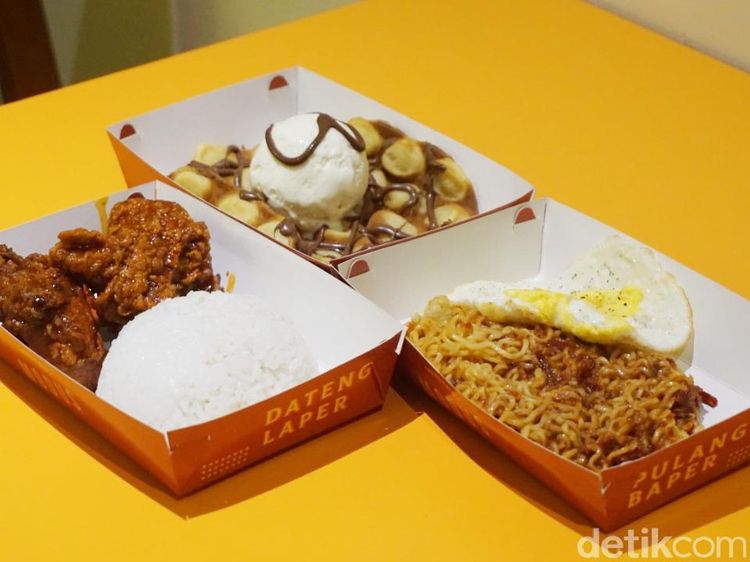 Huah! Tersengat Pedas Ayam Jomblo Berimajinasi dan Mie Julid Nampol