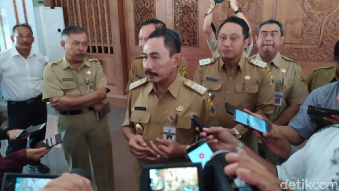 Bupati Pati Haryanto di Pendopo Kabupaten Pati