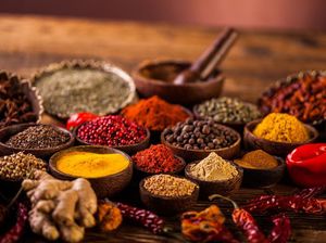 5 Bahan Makanan dengan Manfaat Anti-inflamasi yang Hebat