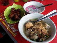 Dikabarkan 'Lockdown', Malang Punya Bakso Enak yang Legendaris