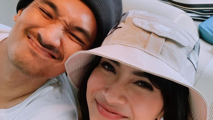 Vanessa Angel dan Bibi (Instagram vanessaangelofficial)