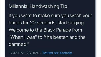 Nah sekian rekomendasi lagu yang bisa menemani kamu cuci tangan, kalau detikers ada saran lain boleh berbagi loh di kolom komentar. Foto: Twitter via Bored Panda
