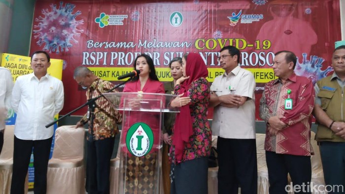 Menkes Terawan umumkan pasien kasus 01-02-03 sembuh (Kadek/detikcom)