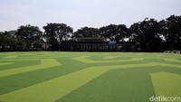 Taman Alun-alun Kota Bandung ditutup selama 14 hari.