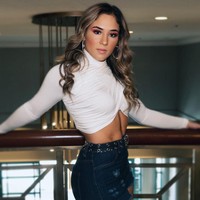 Bintang MMA itu menyangkal tuduhan tentang implan payudara. Valerie mengatakan bahwa dia memiliki tubuh paling natural.  Foto: dok. Instagram @valerieloureda