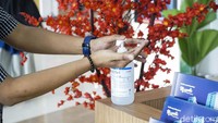 Pihak pengelola juga menyediakan cairan antiseptik.