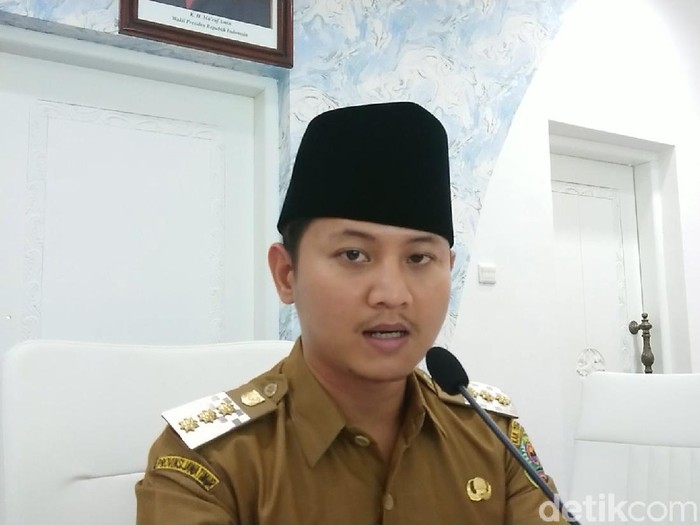 Pemkab Trenggalek menutup seluruh tempat wisata yang dikelola pemerintah untuk 14 hari ke depan untuk mencegah penyebaran virus corona. Selain itu, agenda 100 event juga dihentikan sementara.
