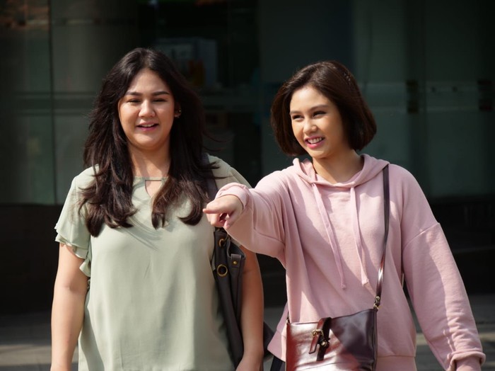 vanesha prescilia vanesha prescilia bersama sang kakak, Sissy Priscilia