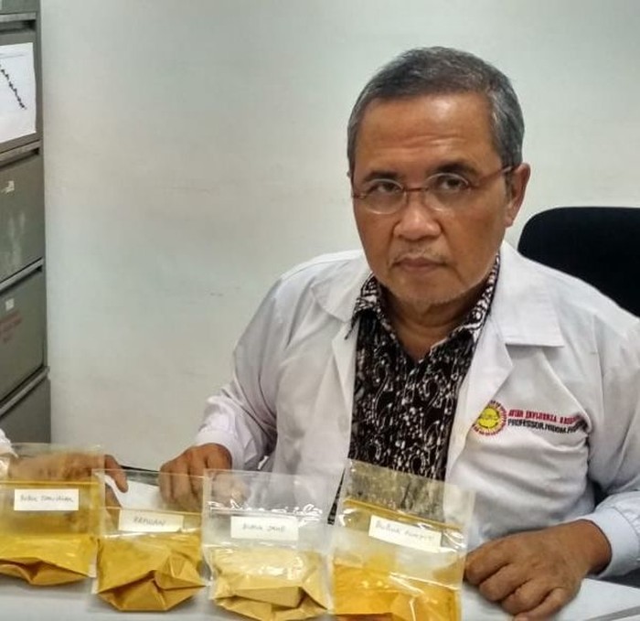 Ketua Tim Riset Corona dan Formulasi Vaksin dari Professor Nidom Foundation (PNF), Prof dr Chairul Anwar Nidom