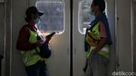 Aktivitas Penumpang KRL di Jakarta Masih Normal
