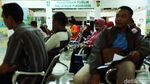 Intip Aktivitas di Samsat Pondok Gede yang Tetap Buka Layani Warga